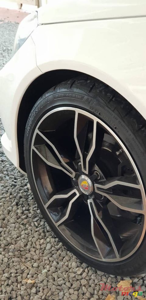 2012' Mercedes-Benz C-Class photo #5