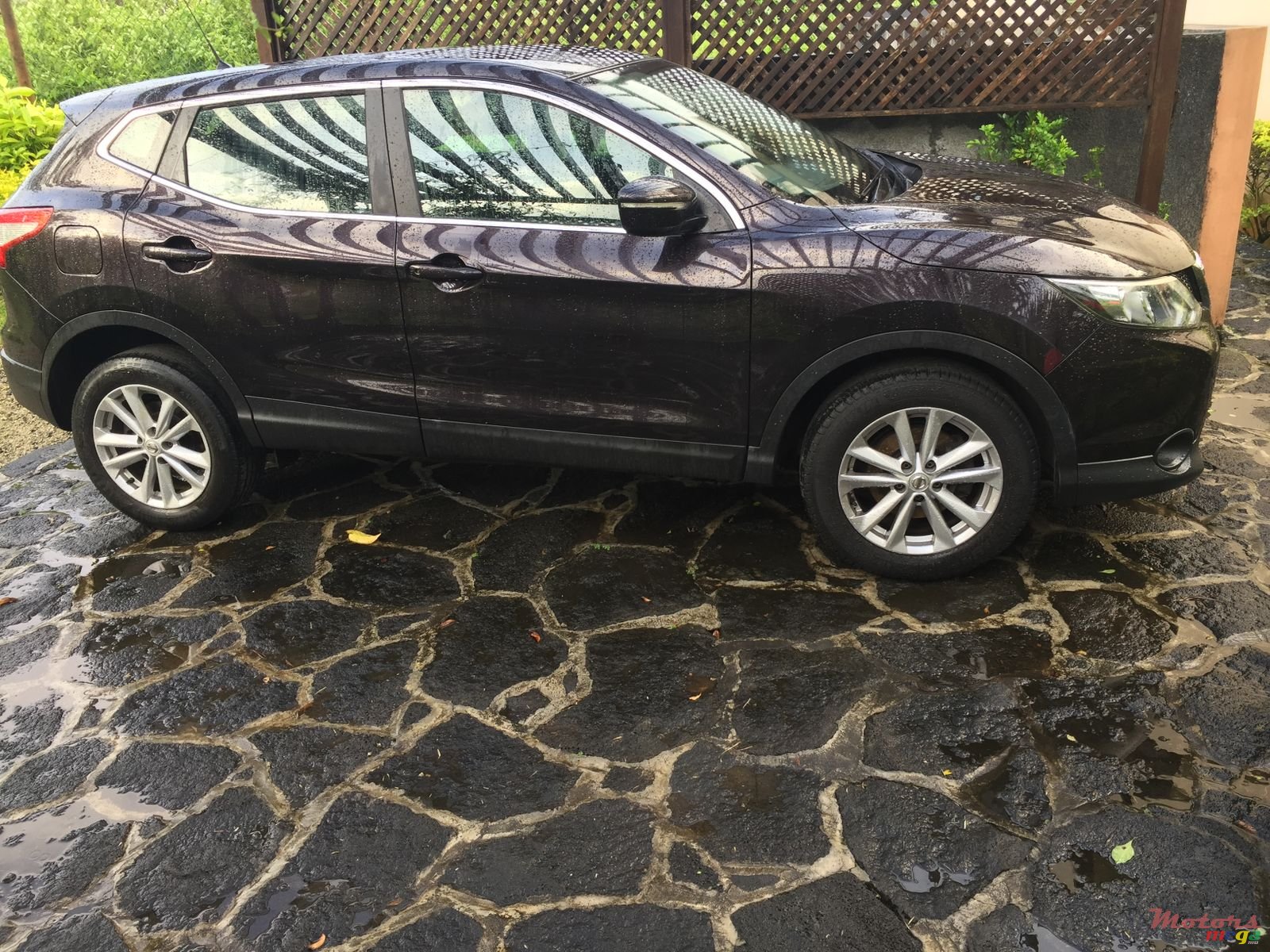 2014' Nissan Qashqai photo #2