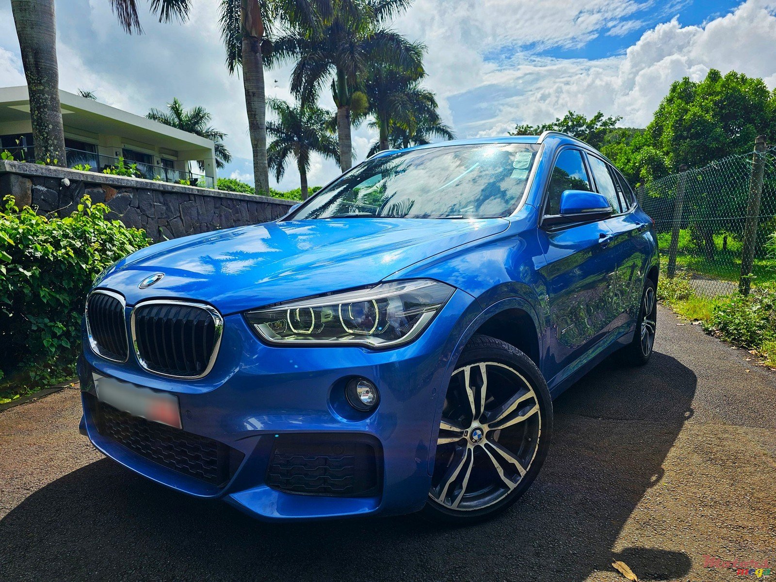 2016' BMW X1 SDRIVE 18i photo #1