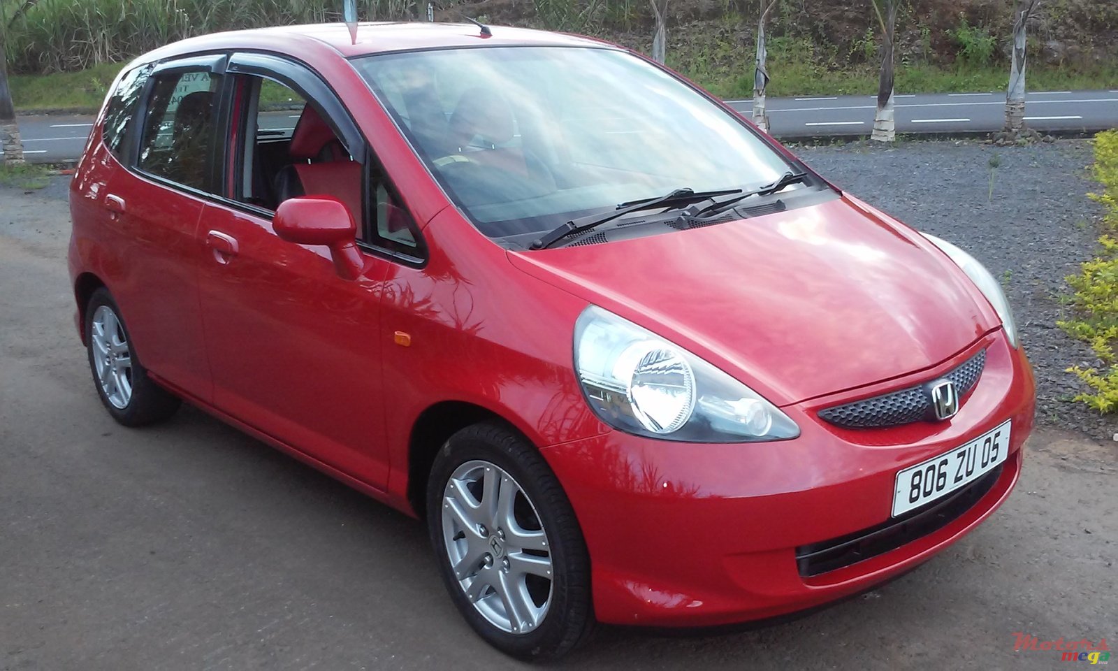 2005' Honda Jazz photo #1