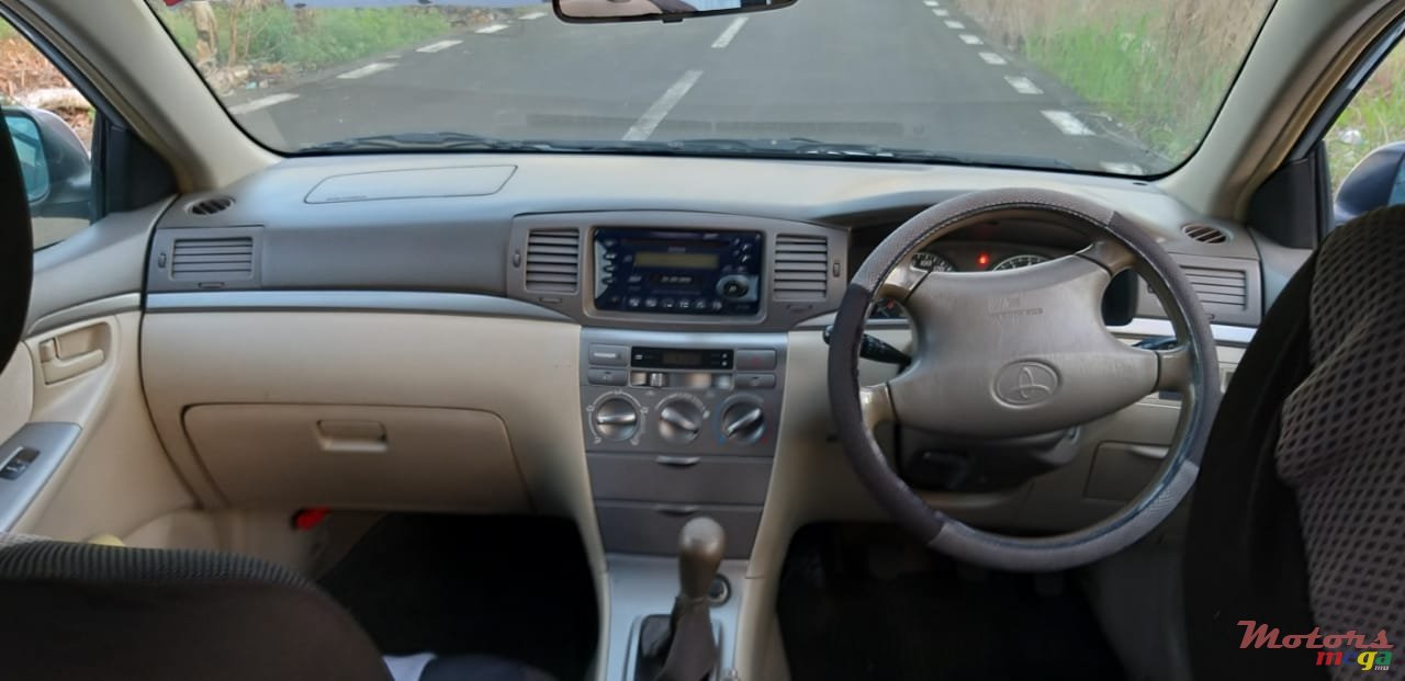 2005' Toyota Fielder photo #3