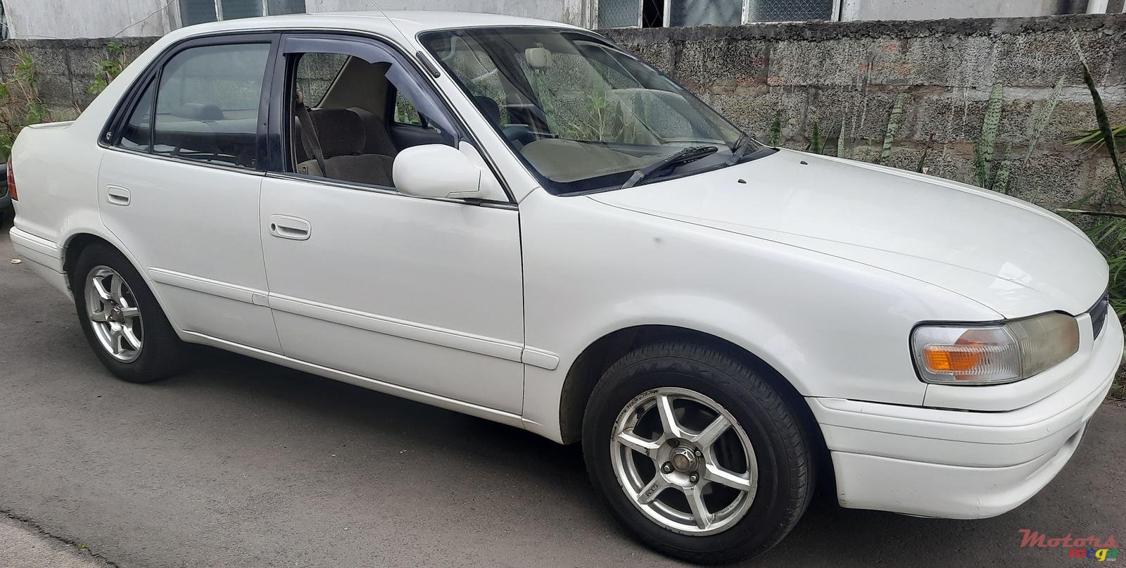 1996' Toyota Corolla Ee111 photo #2