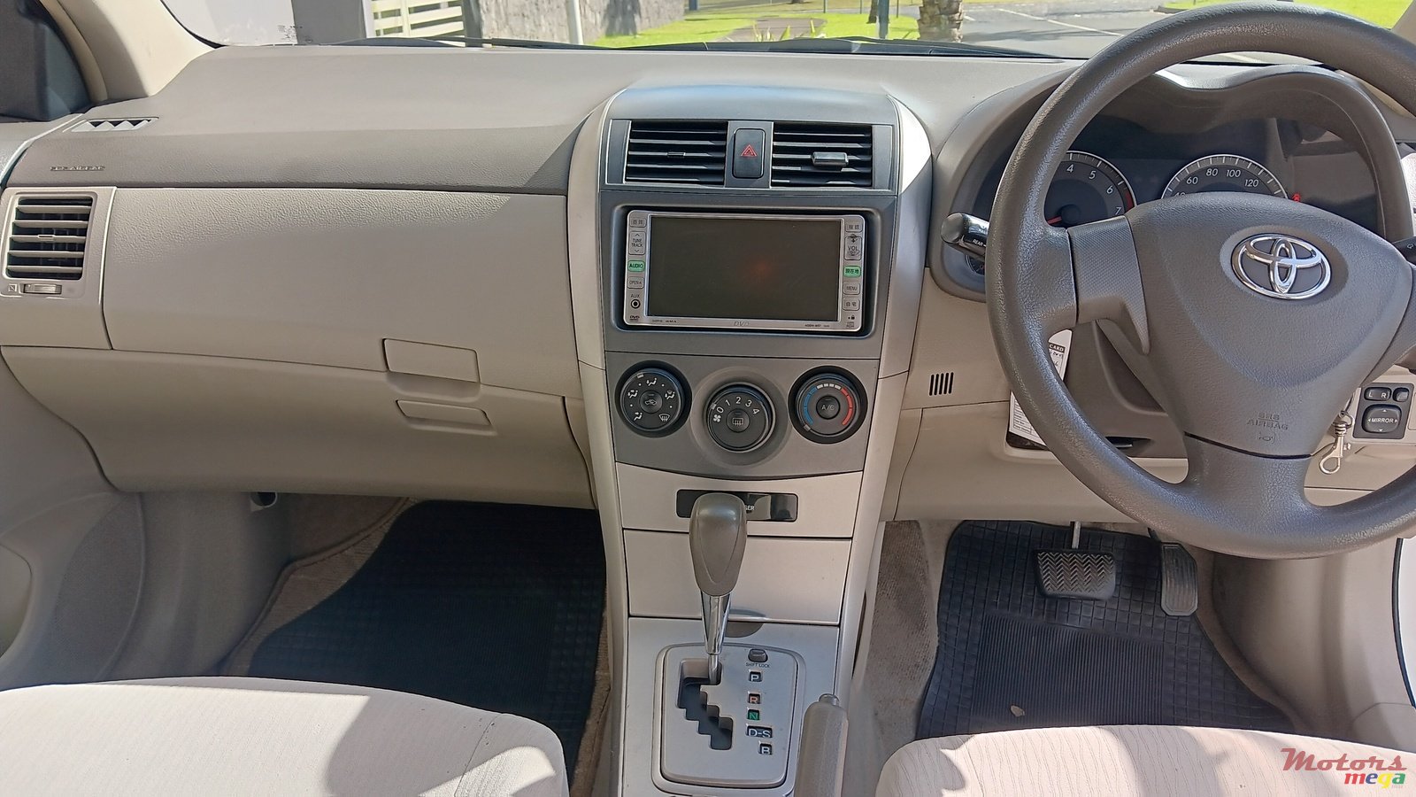 2007' Toyota Axio photo #5