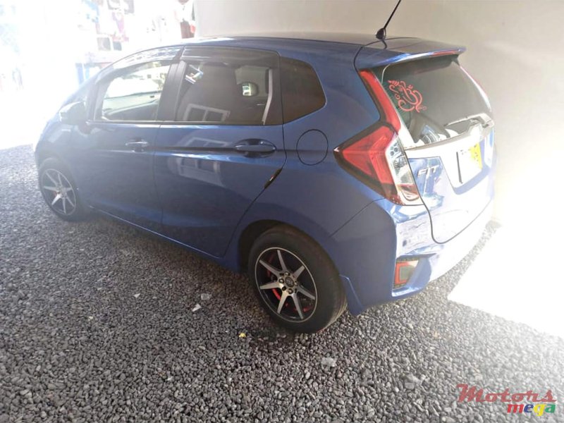 2015' Honda Fit L package photo #5