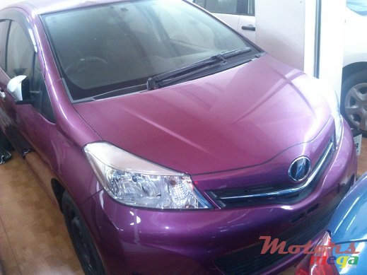 2011' Toyota Vitz model jewela with upgrade pack photo #2
