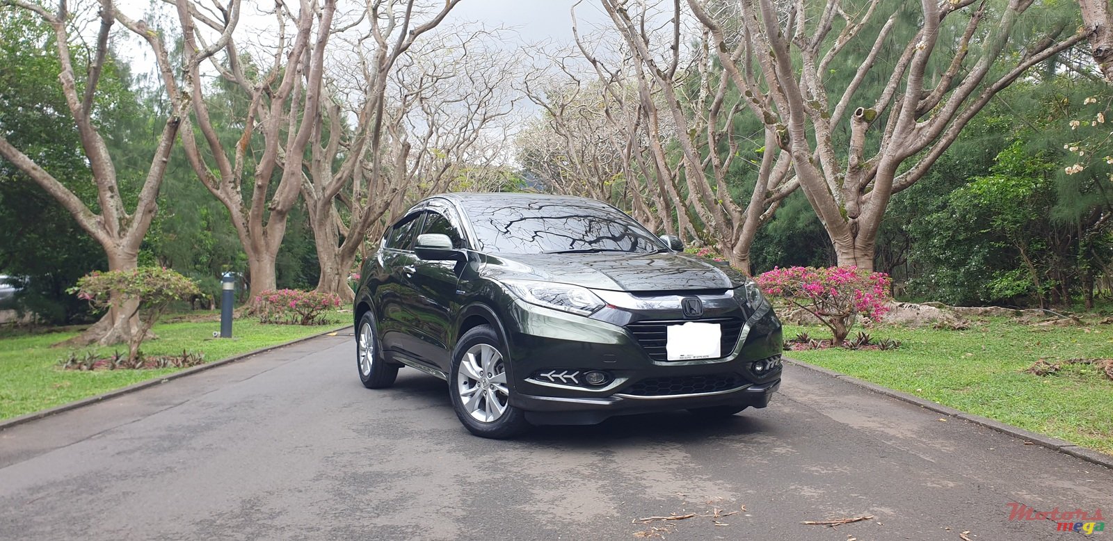 2014' Honda HR-V Vezel photo #1
