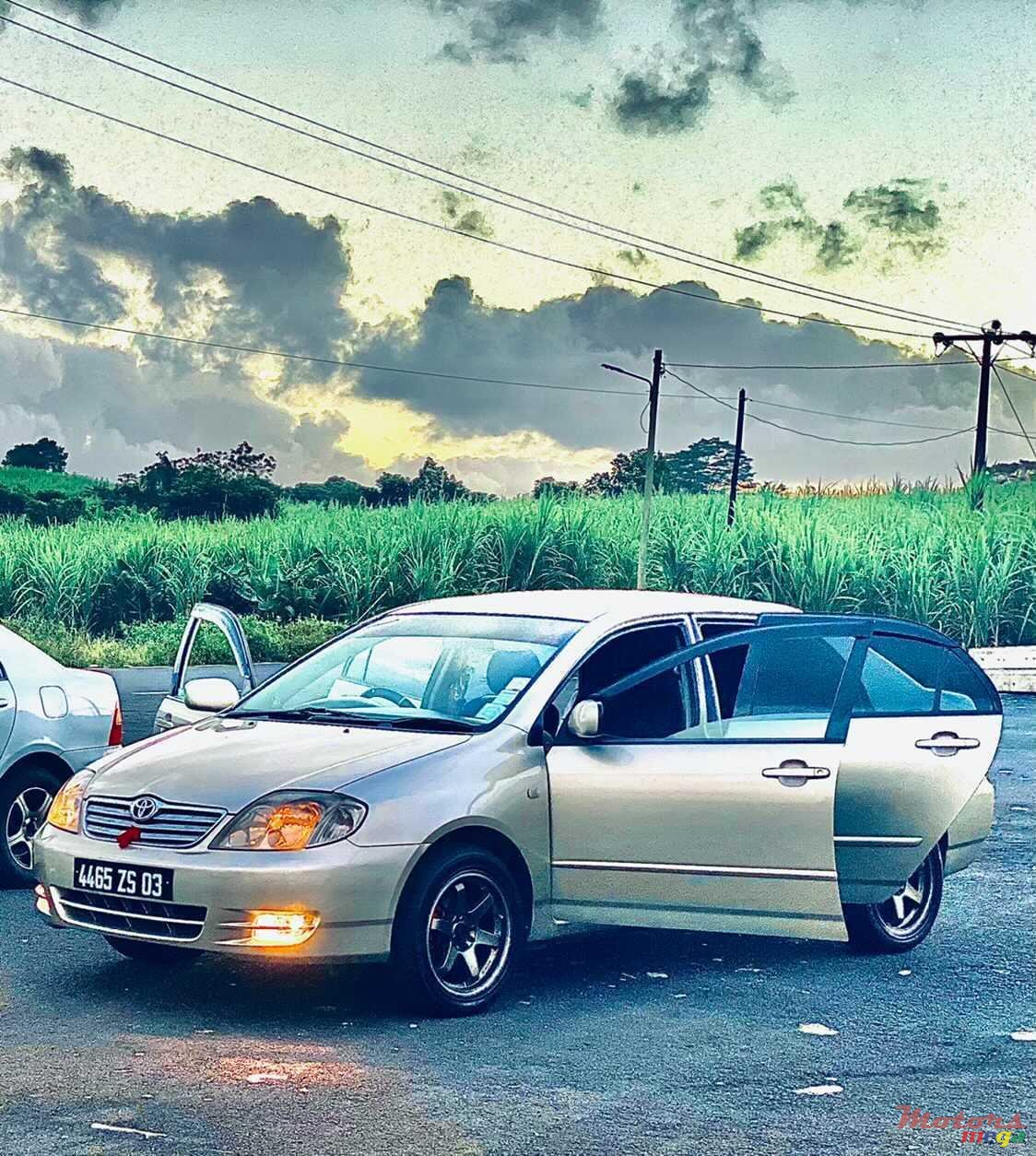 2003' Toyota Corolla photo #3