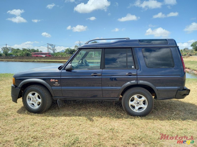2002' Land Rover Discovery photo #2