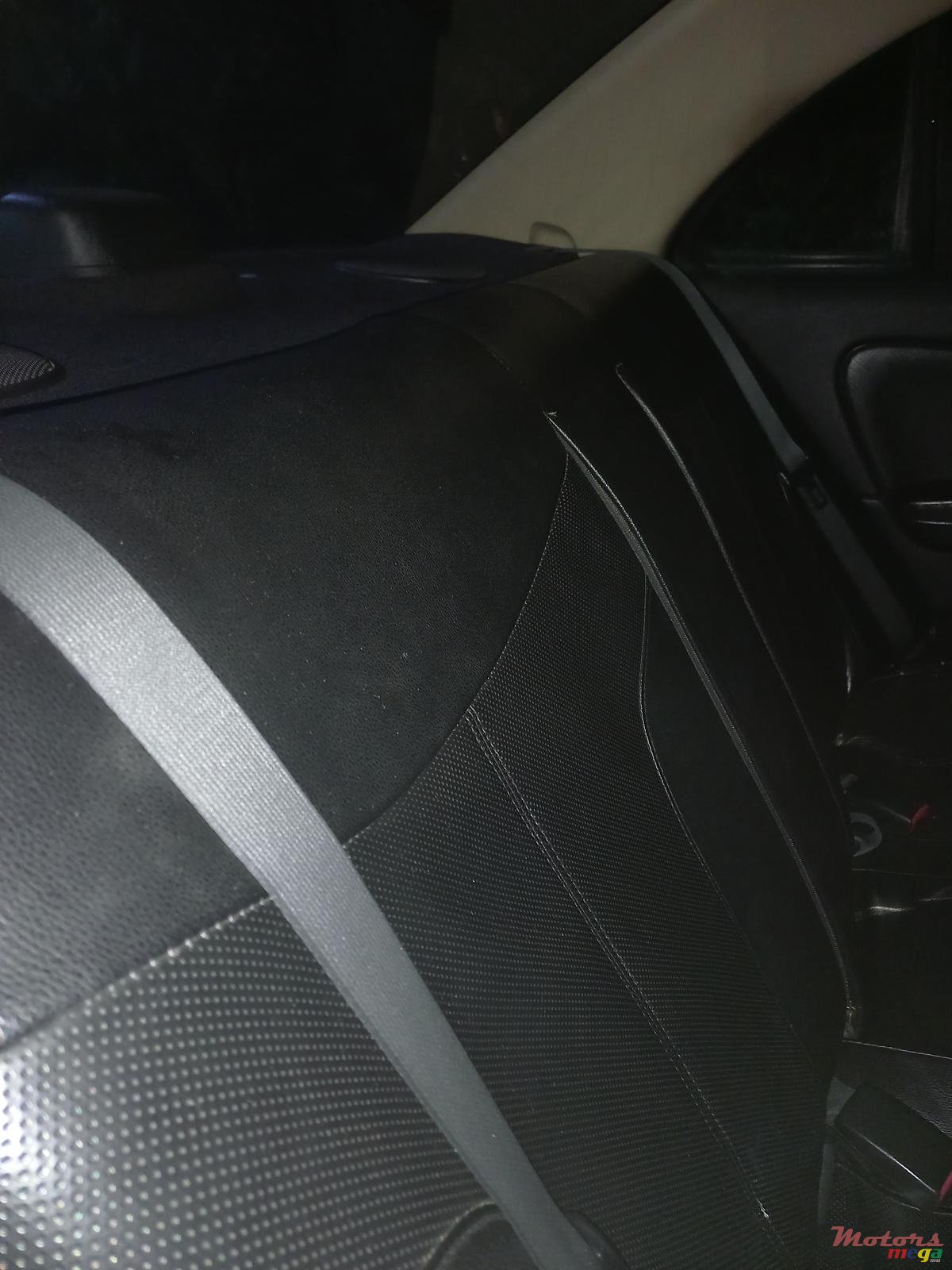 2005' Nissan Sunny photo #5