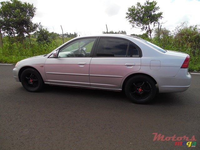 2001' Honda Civic ES 8 photo #3