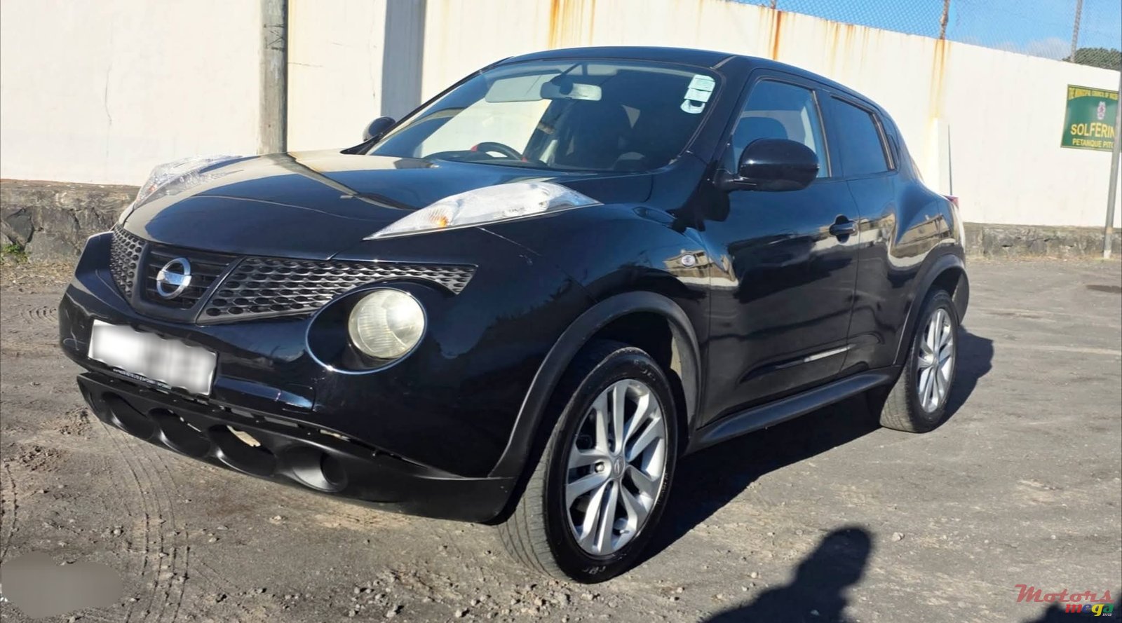 2012' Nissan Juke photo #1