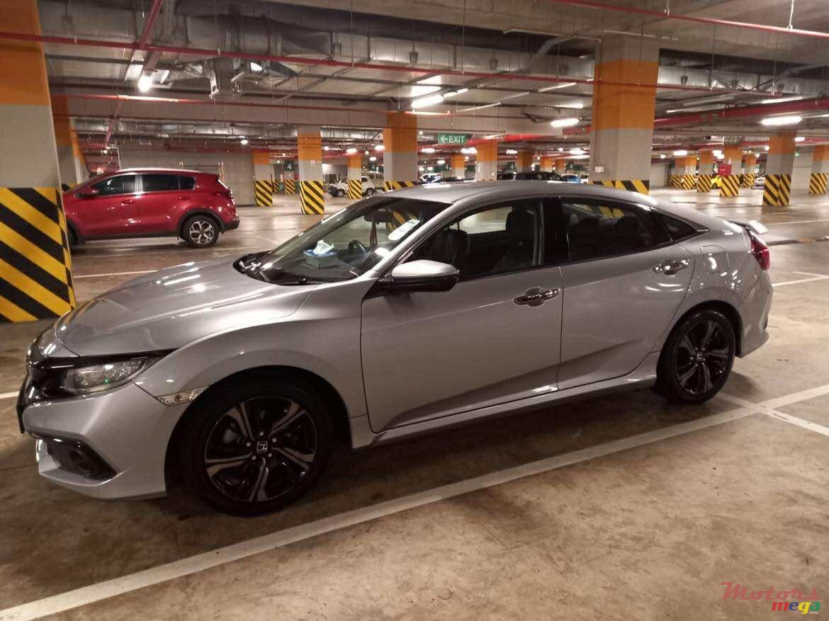 2019' Honda Civic photo #1