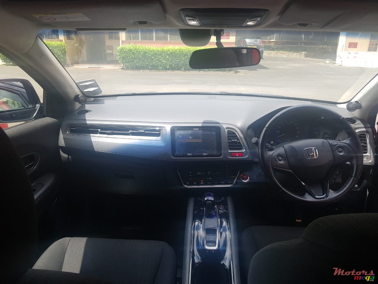 2015' Honda vezel photo #3