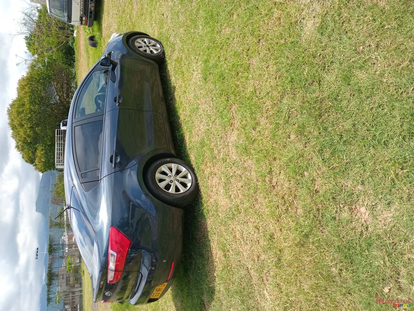 2013' Kia Rio photo #3