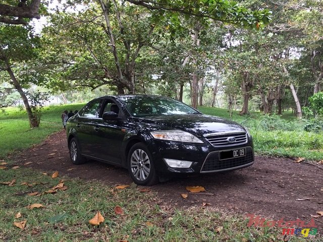 2009' Ford Mondeo photo #2