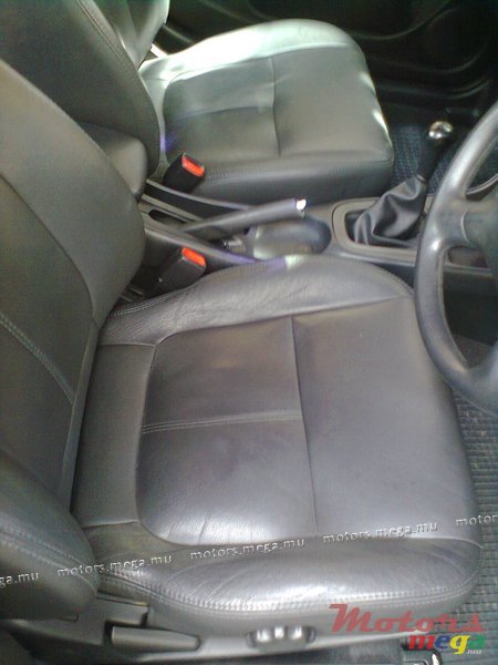 2005' Nissan photo #7