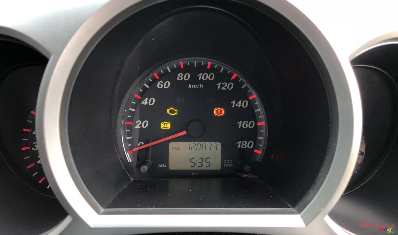 2006' Toyota Rush photo #5