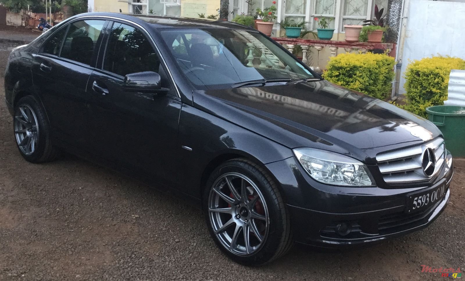 2010' Mercedes-Benz C-Class C 180 photo #3