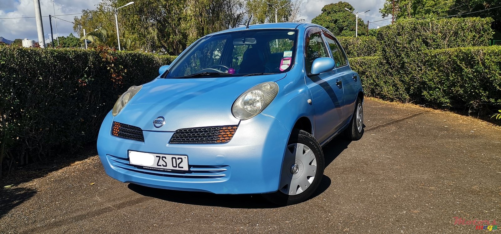 2002' Nissan March photo #2