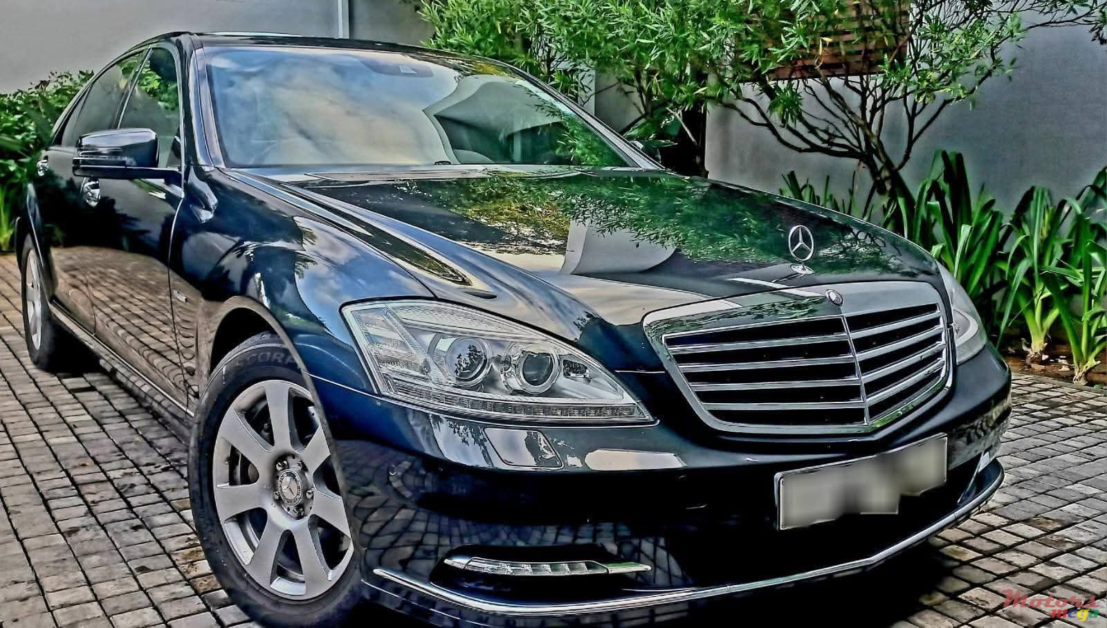2012' Mercedes-Benz S 350 photo #6