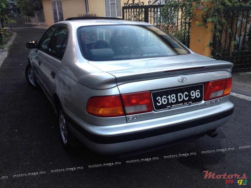 1996' Toyota Corona photo #1
