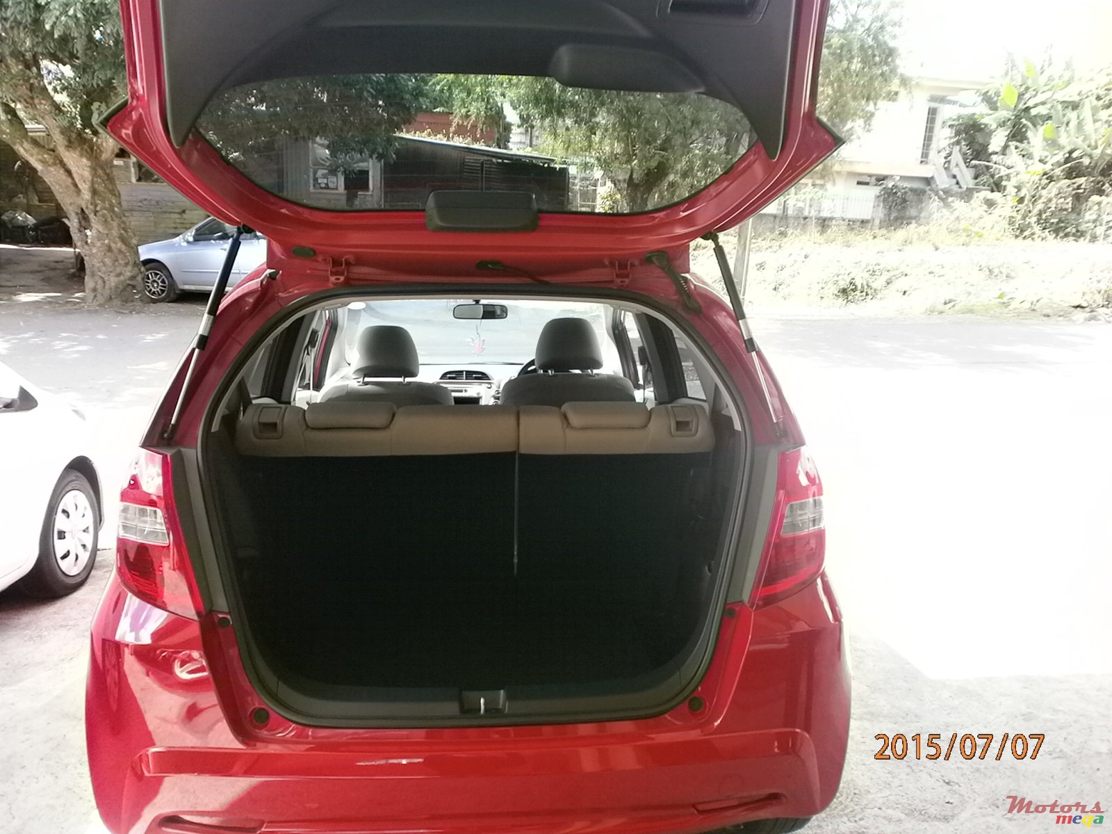 2011' Honda Fit FIT photo #7