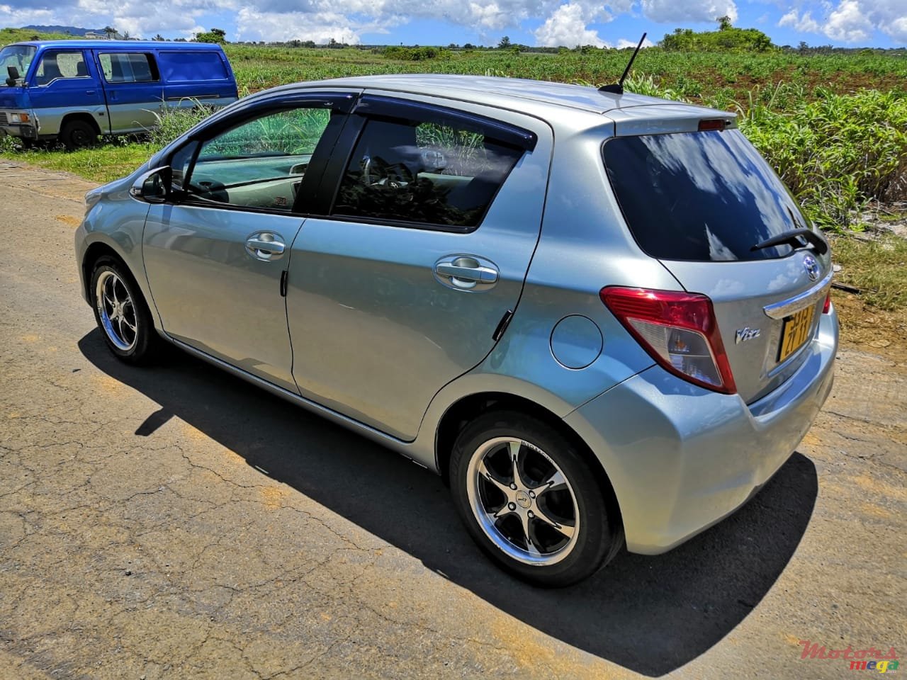 2011' Toyota Vitz Limited edition 1300cc photo #2