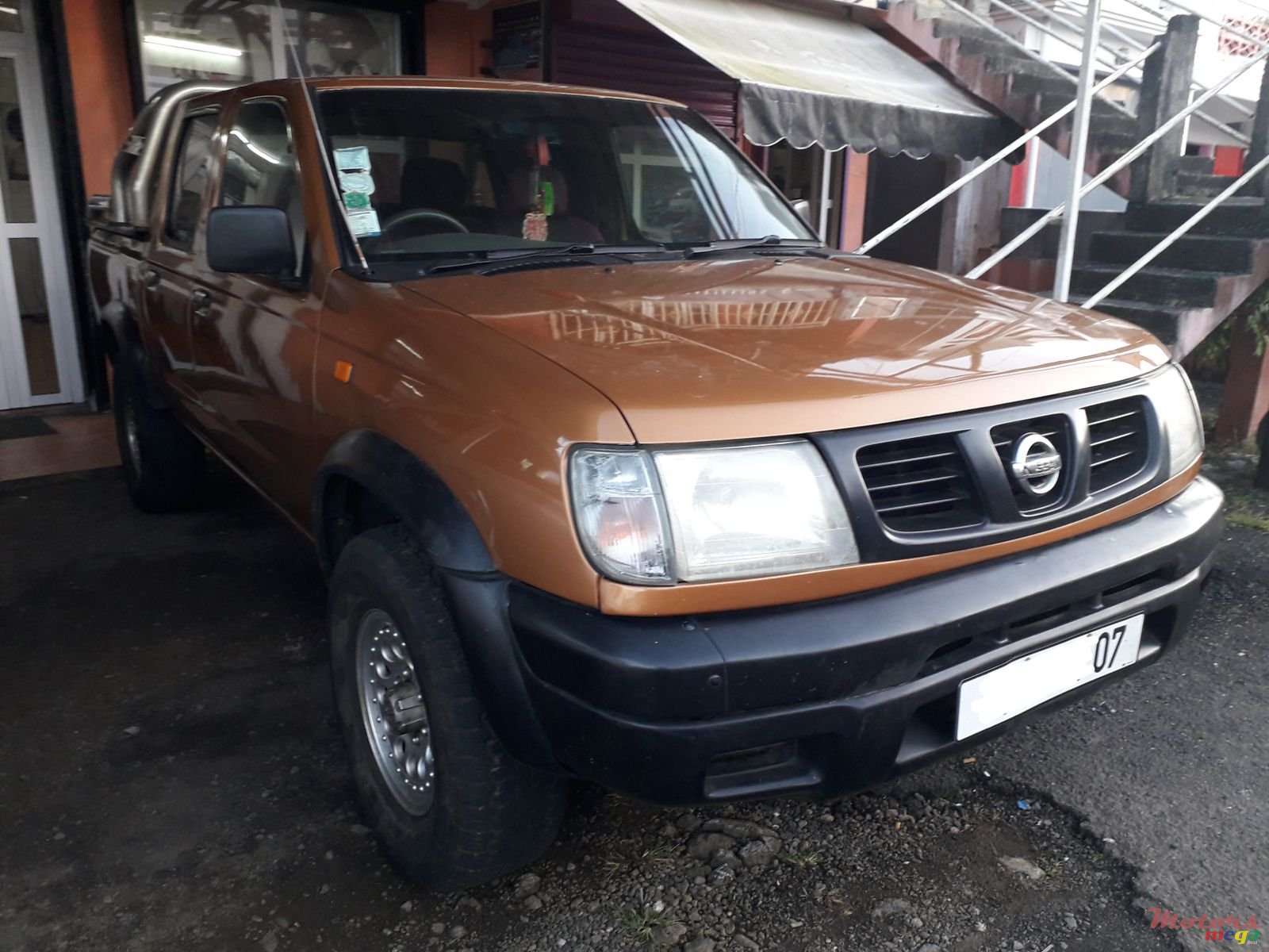 2007' Nissan 4X4 photo #1