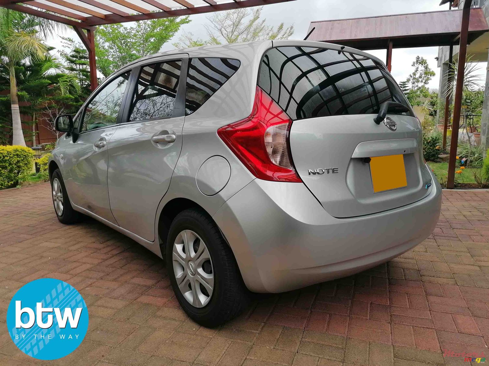 2013' Nissan Note photo #3