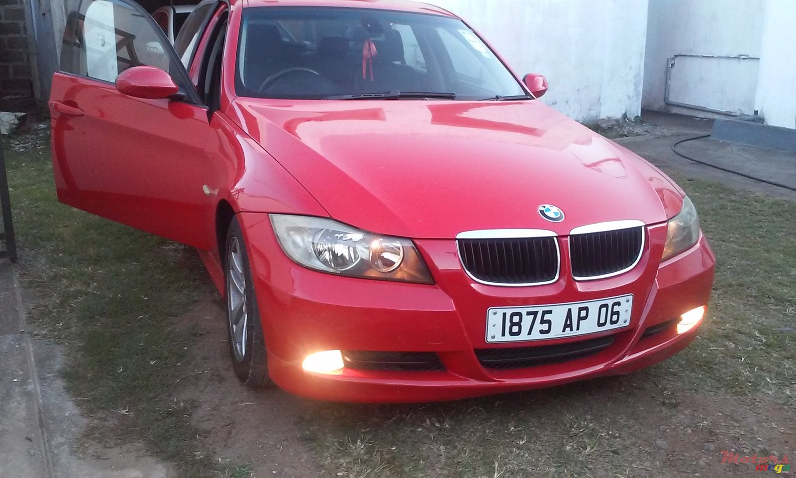 2006' BMW 320 320I photo #1