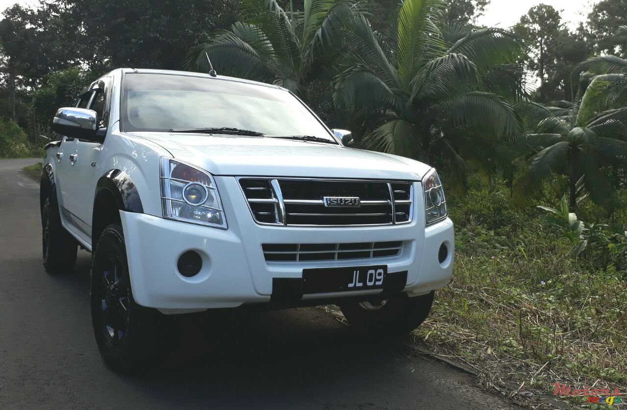 2009' Isuzu Dmax Ls 4x4 photo #1