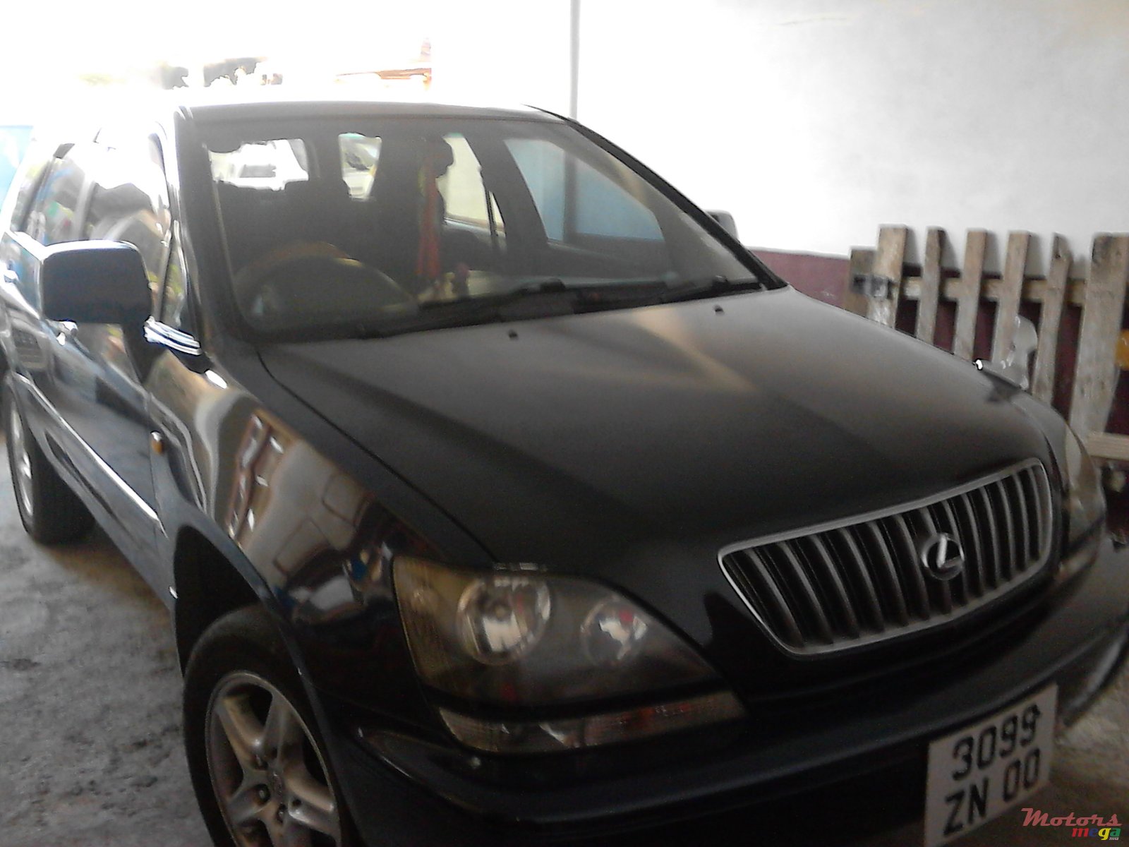 2000' Toyota photo #3