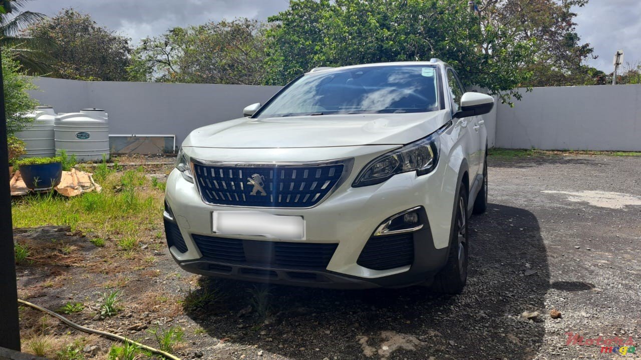 2019' Peugeot 3008 photo #1