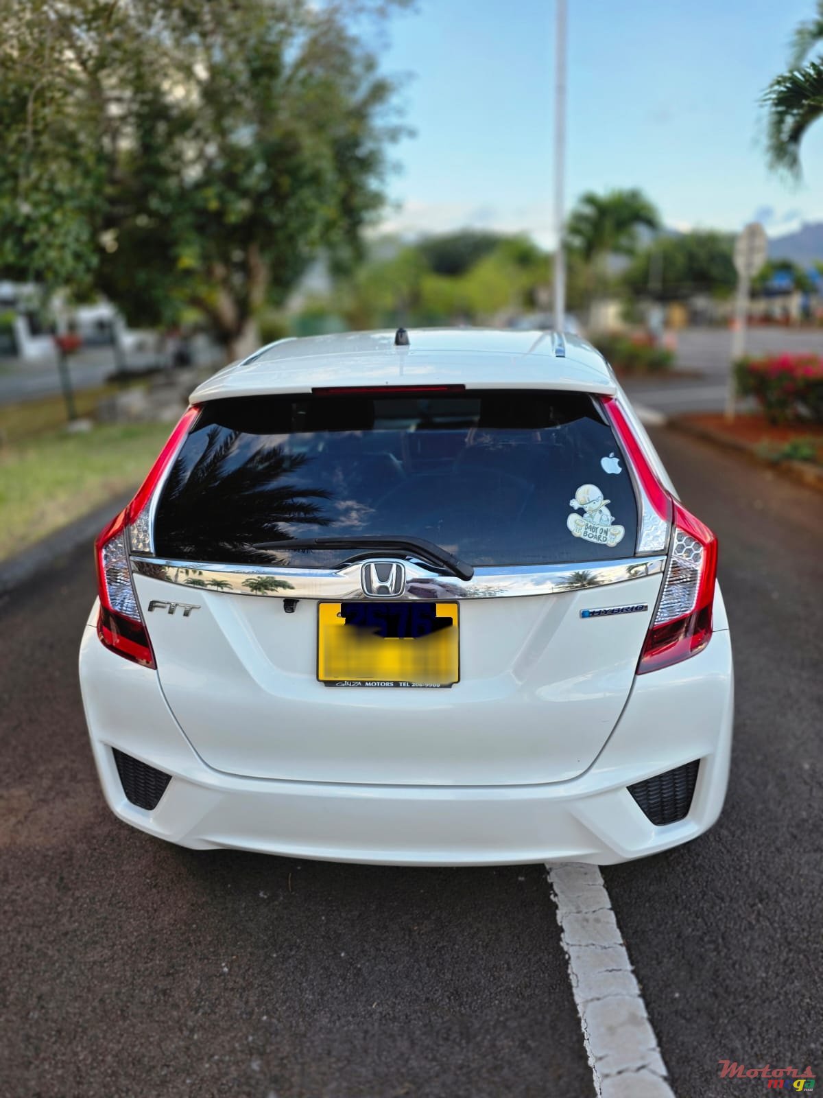 2016' Honda Fit Hatchback photo #1
