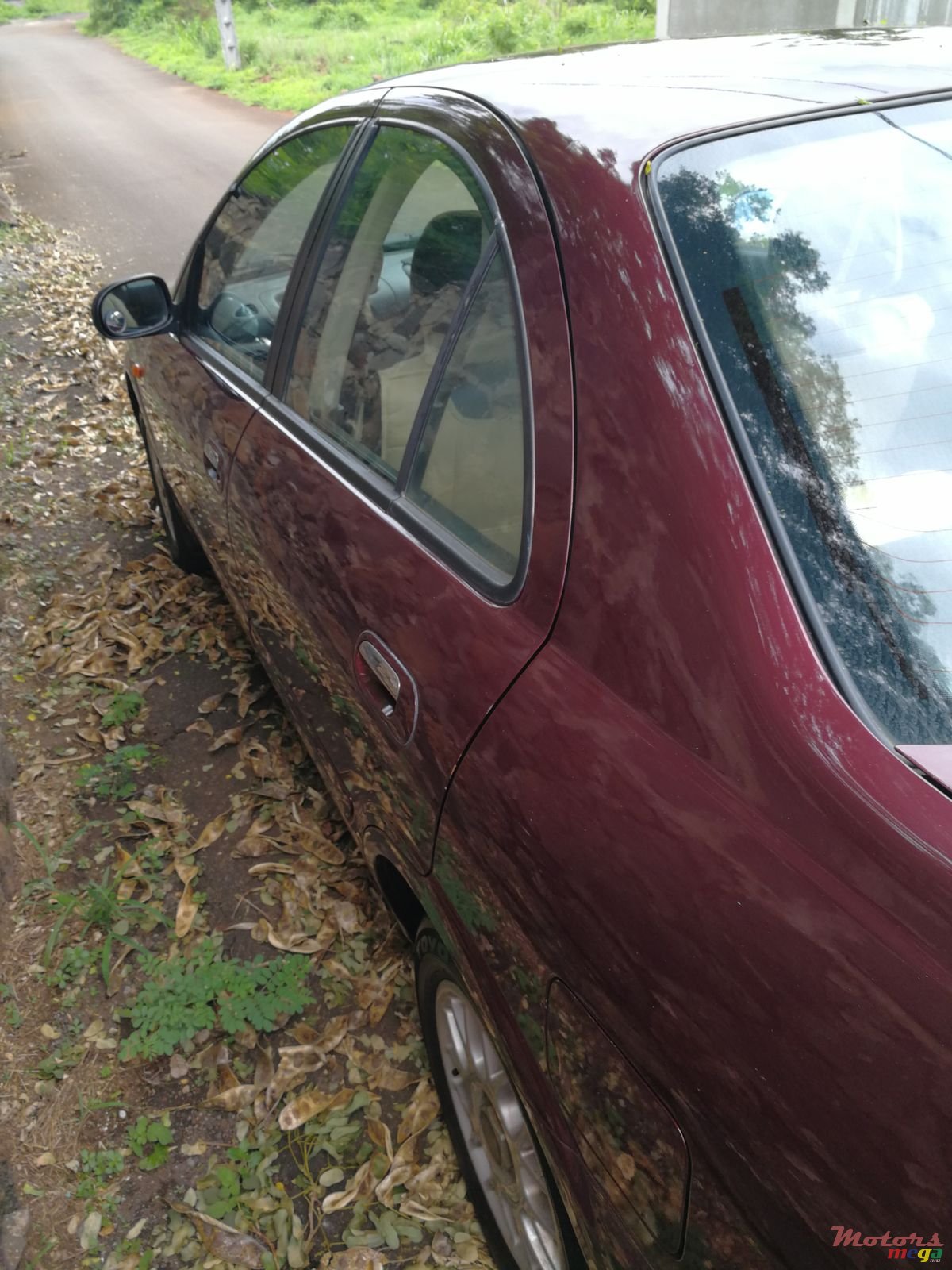 2003' Nissan Sunny photo #4