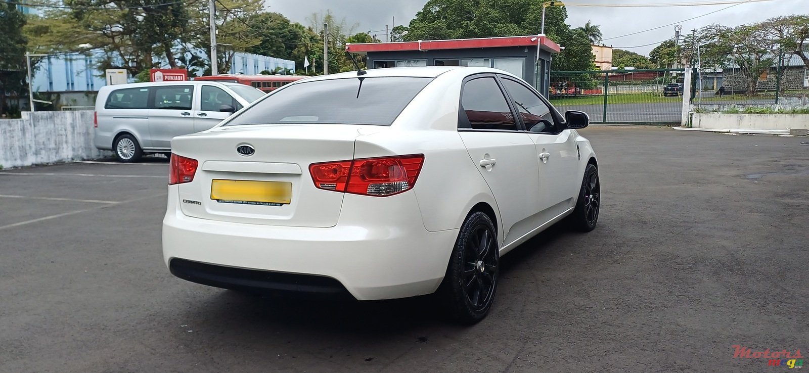 2012' Kia Cerato photo #4