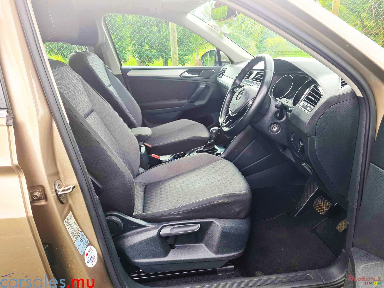 2017' Volkswagen Tiguan 1.4 TFSI photo #5