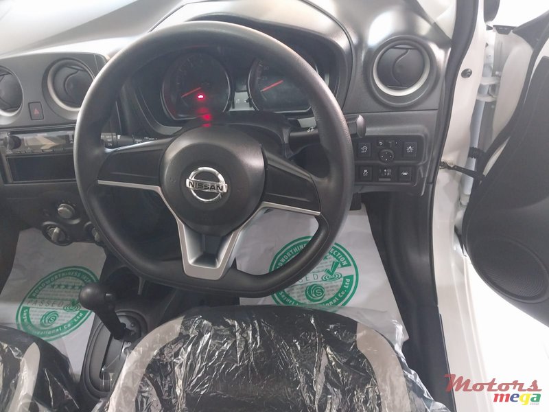 2020' Nissan Note photo #4