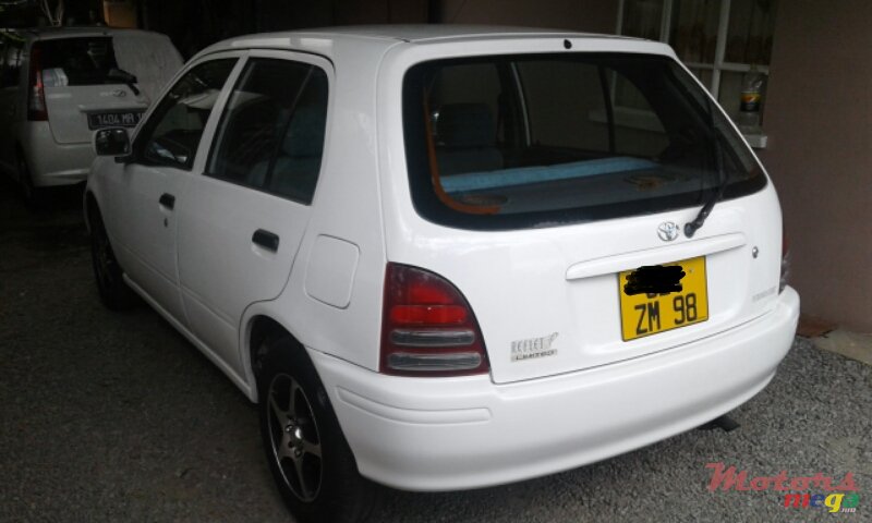 1998' Toyota Starlet photo #4