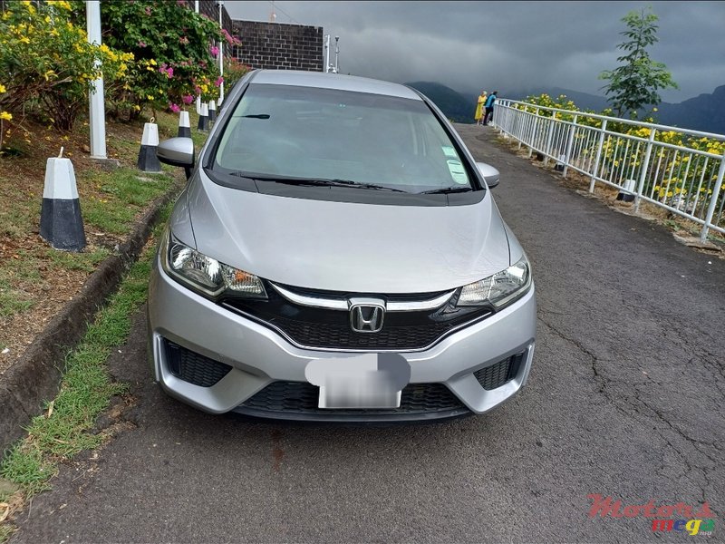 2016' Honda Fit photo #3