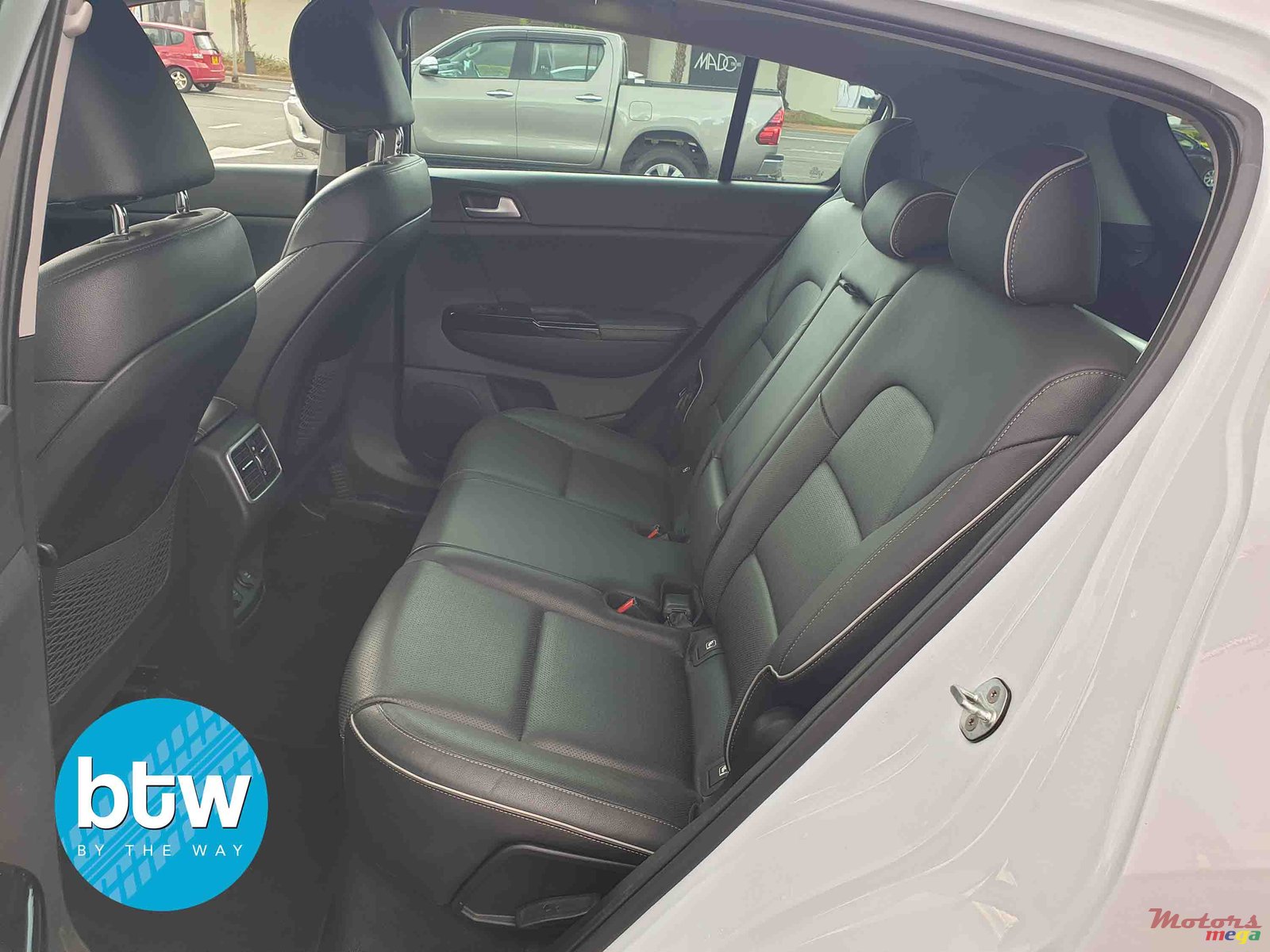 2016' Kia Sportage photo #5