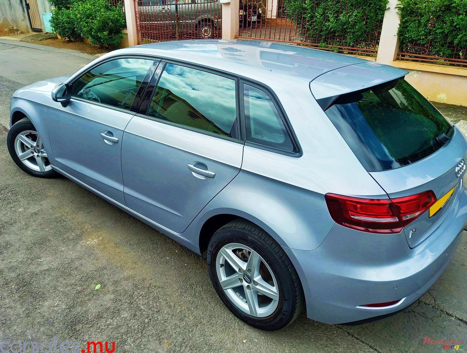 2020' Audi A3 Sportback photo #3