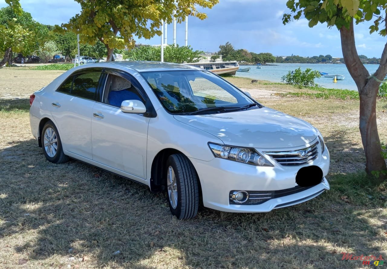2012' Toyota Allion A18 G photo #2