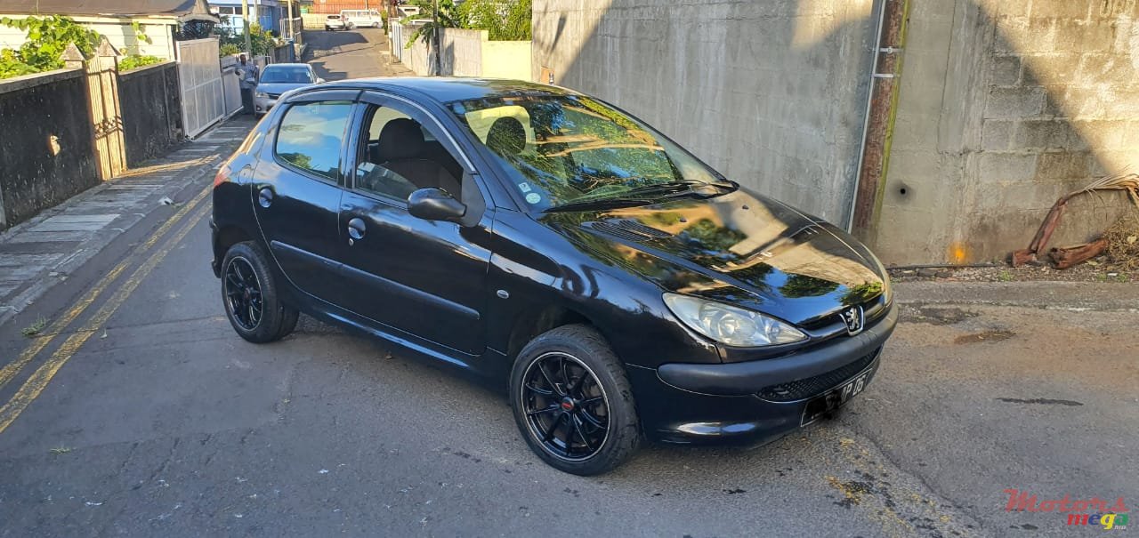 2006' Peugeot 206 photo #4