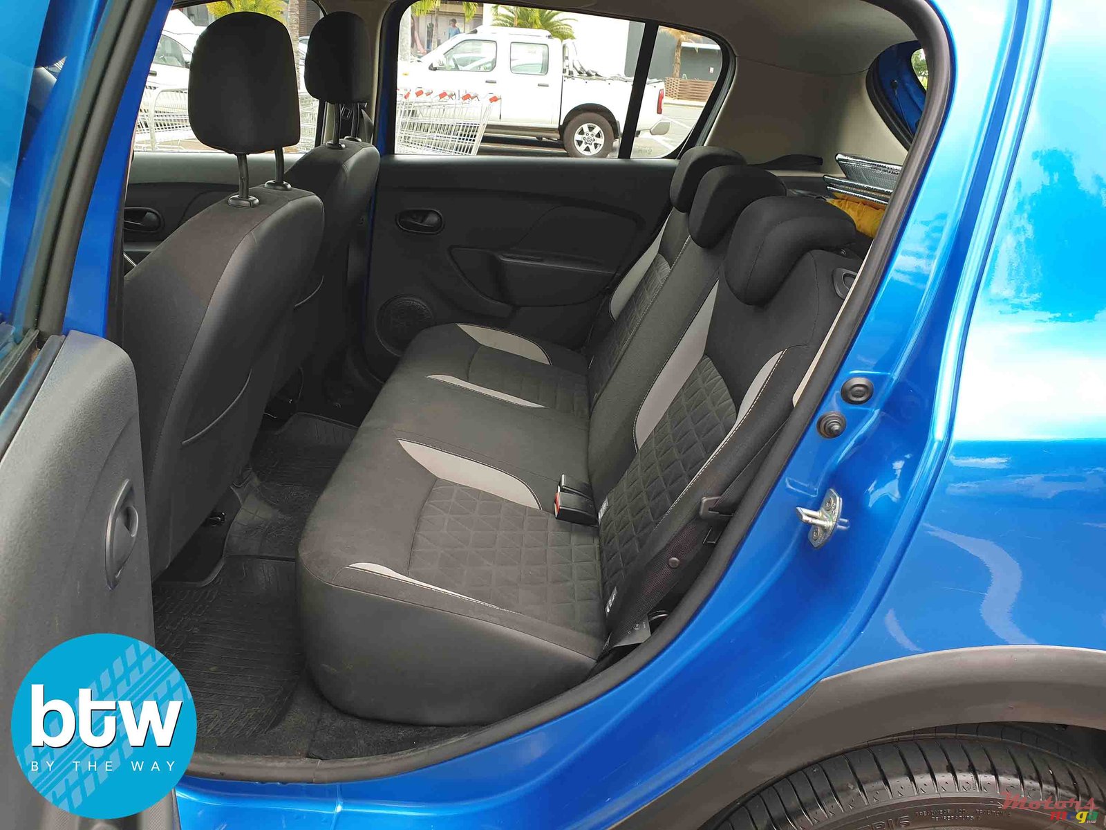 2014' Renault Sandero StepWay 0.9 Turbo photo #5