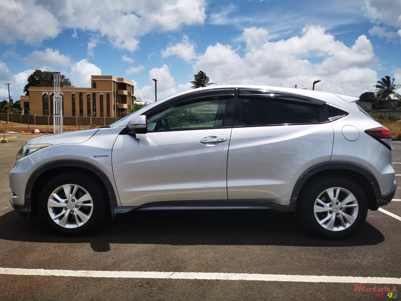 2014' Honda Vezel Hybrid photo #4