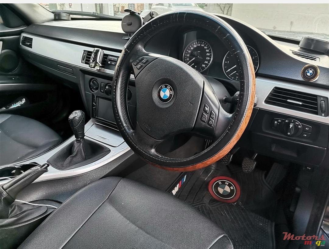 2005' BMW 320 photo #3