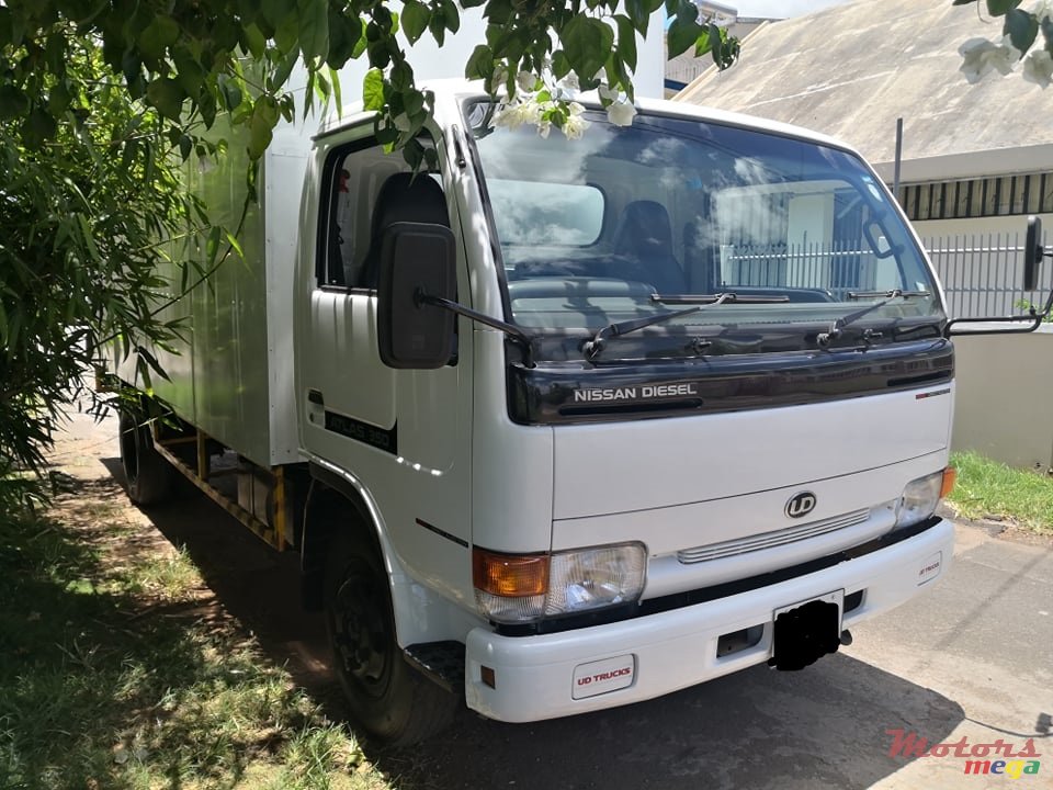 2005' Nissan 350Z photo #1