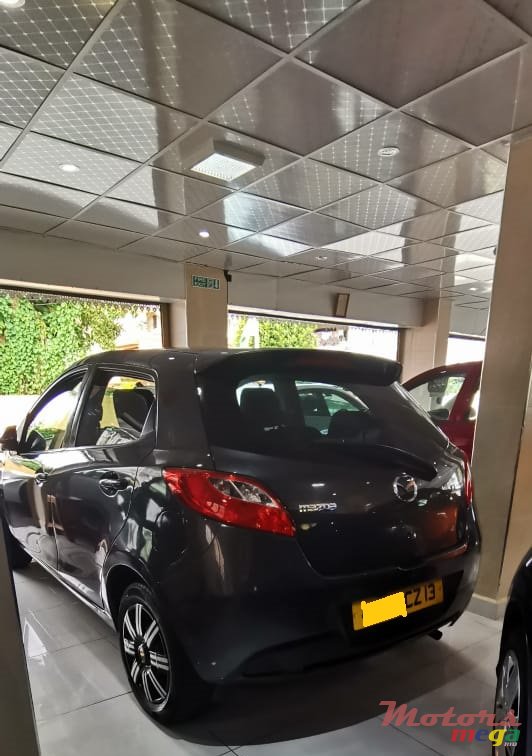 2013' Mazda Demio photo #7