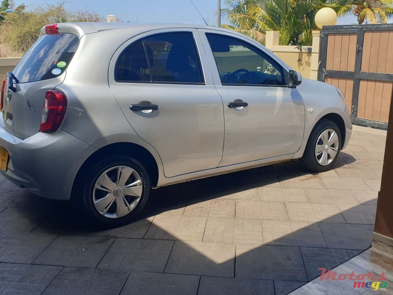 2017' Nissan March photo #2
